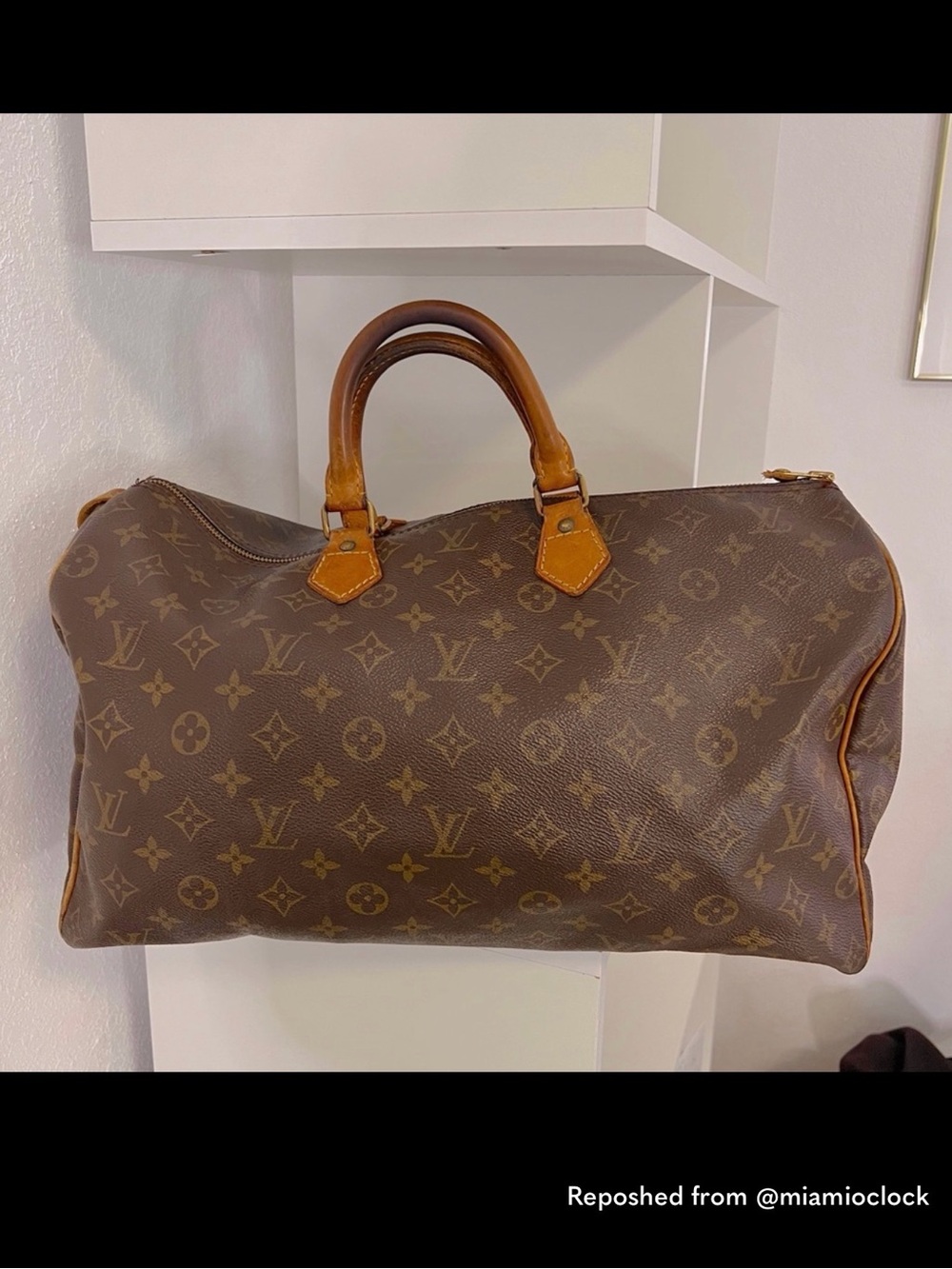 Louis Vuitton Monogram Keepall 40